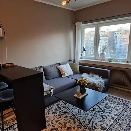 Private In Apartment *